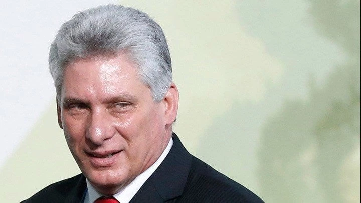 Ιστορική αλλαγή φρουράς στην Κούβα – Ποιος είναι ο νέος Πρόεδρος της χώρας [βίντεο]